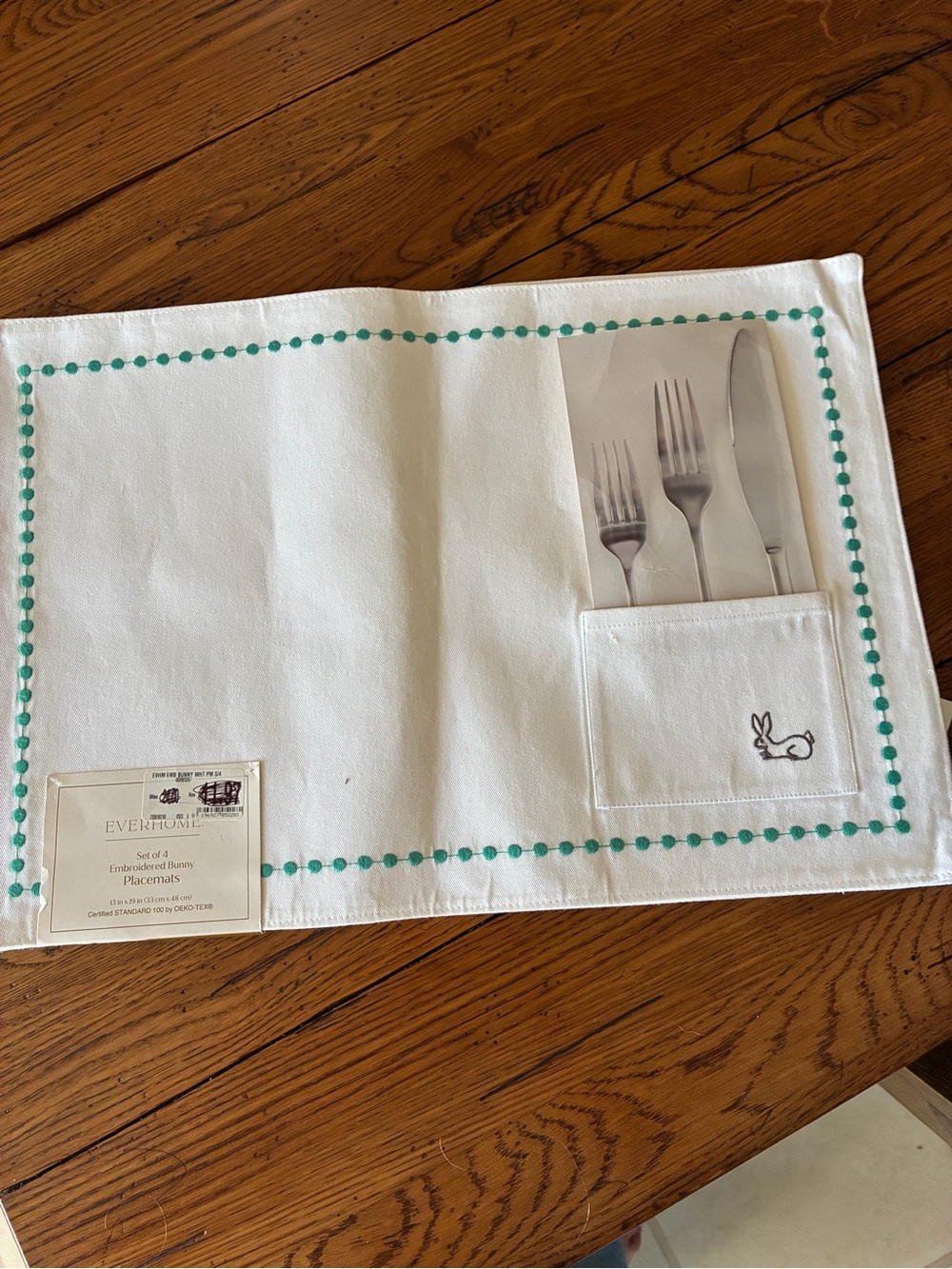 White Placemat with Teal Dot Border and Embroidered Bunny